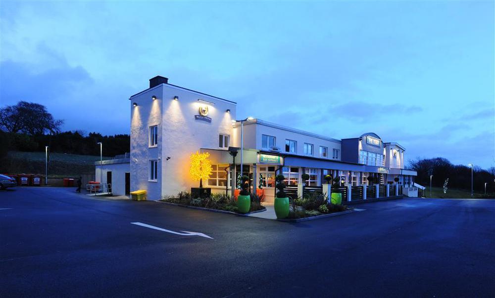 The Titan Hotell Clydebank Eksteriør bilde