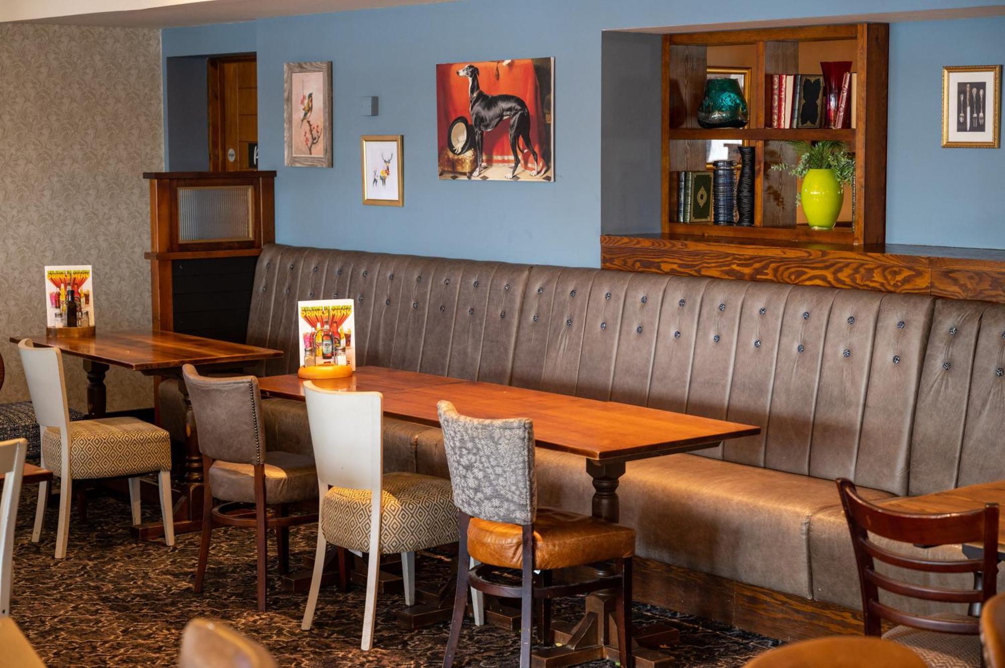 The Titan Hotell Clydebank Eksteriør bilde